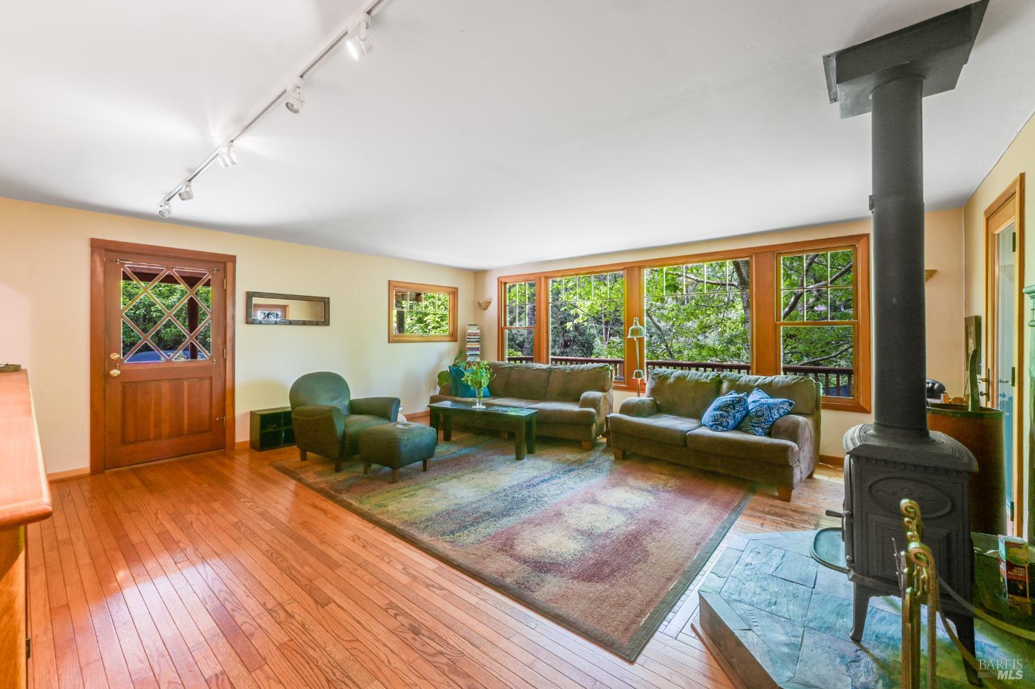 169 Resaca Avenue Forest Knolls CA 94933