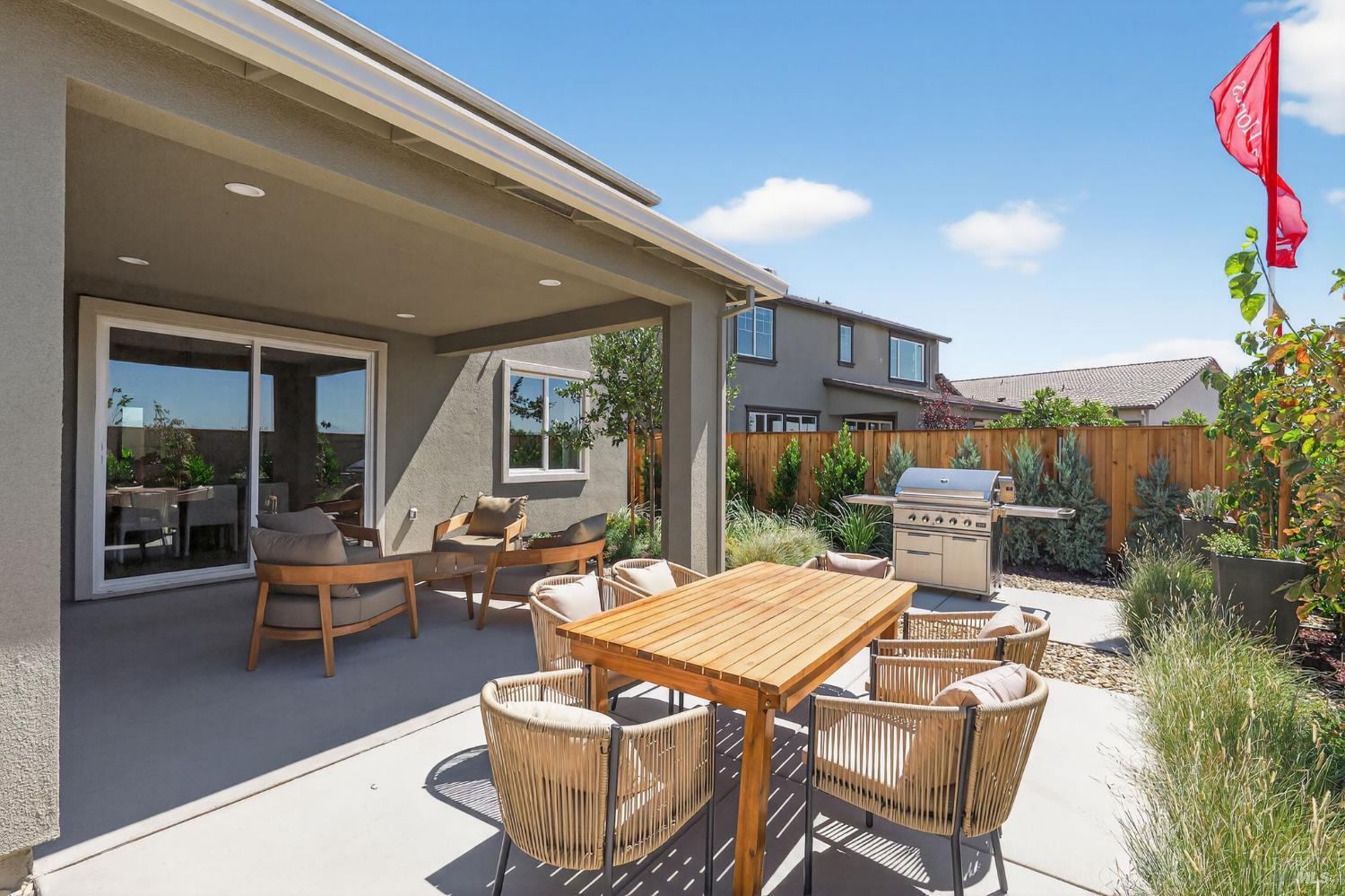 627 Beyers Street Oakley CA 94561