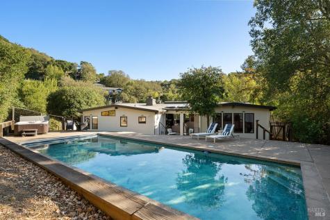 200 Deer Hollow Road San Anselmo CA 94960