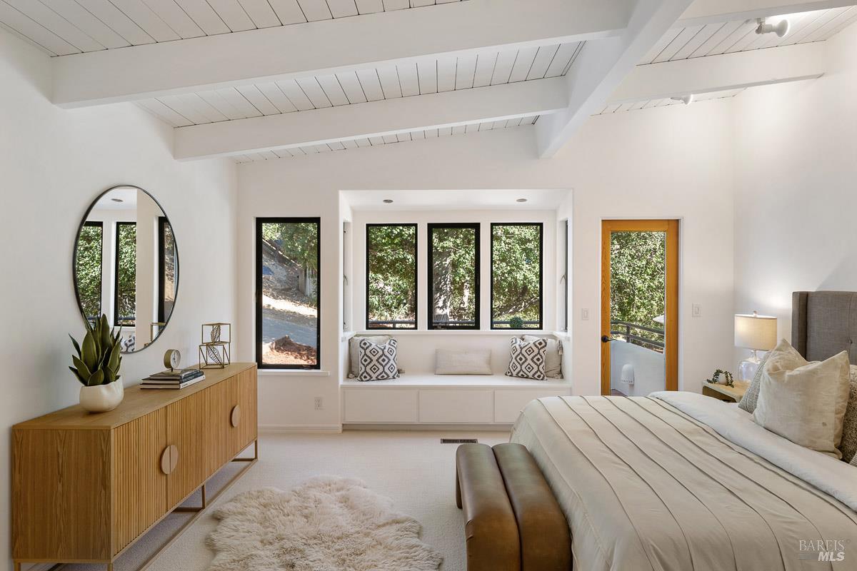 200 Deer Hollow Road San Anselmo CA 94960