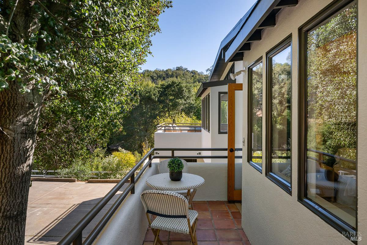 200 Deer Hollow Road San Anselmo CA 94960