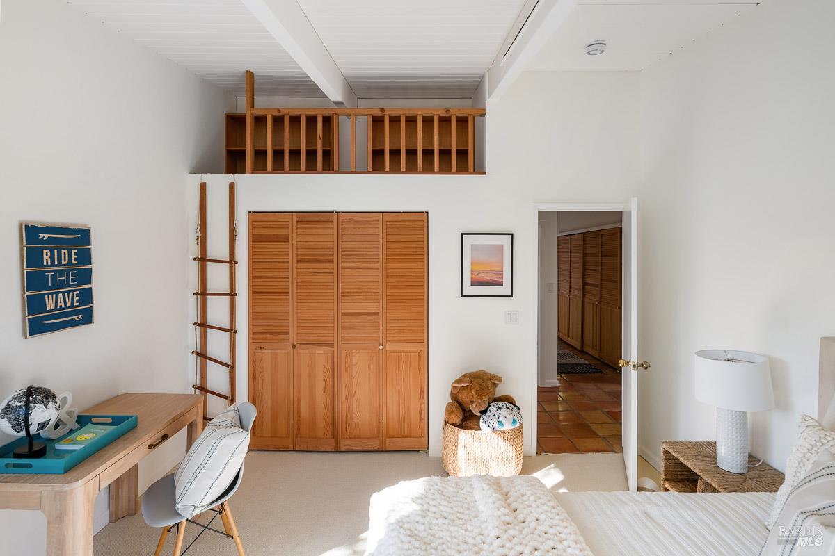 200 Deer Hollow Road San Anselmo CA 94960