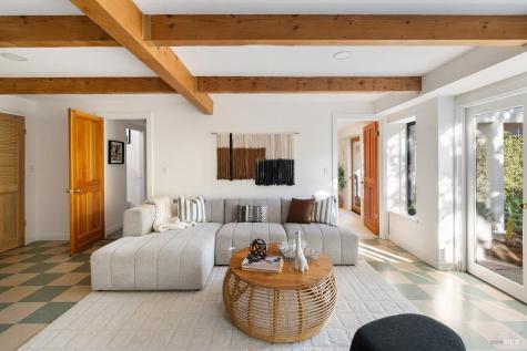 200 Deer Hollow Road San Anselmo CA 94960