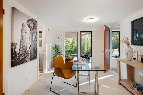200 Deer Hollow Road San Anselmo CA 94960