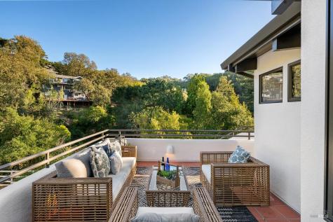 200 Deer Hollow Road San Anselmo CA 94960