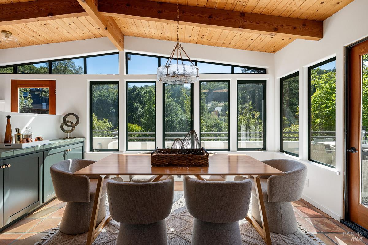 200 Deer Hollow Road San Anselmo CA 94960