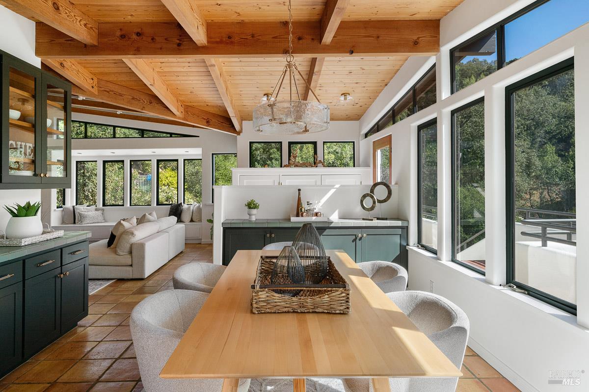 200 Deer Hollow Road San Anselmo CA 94960