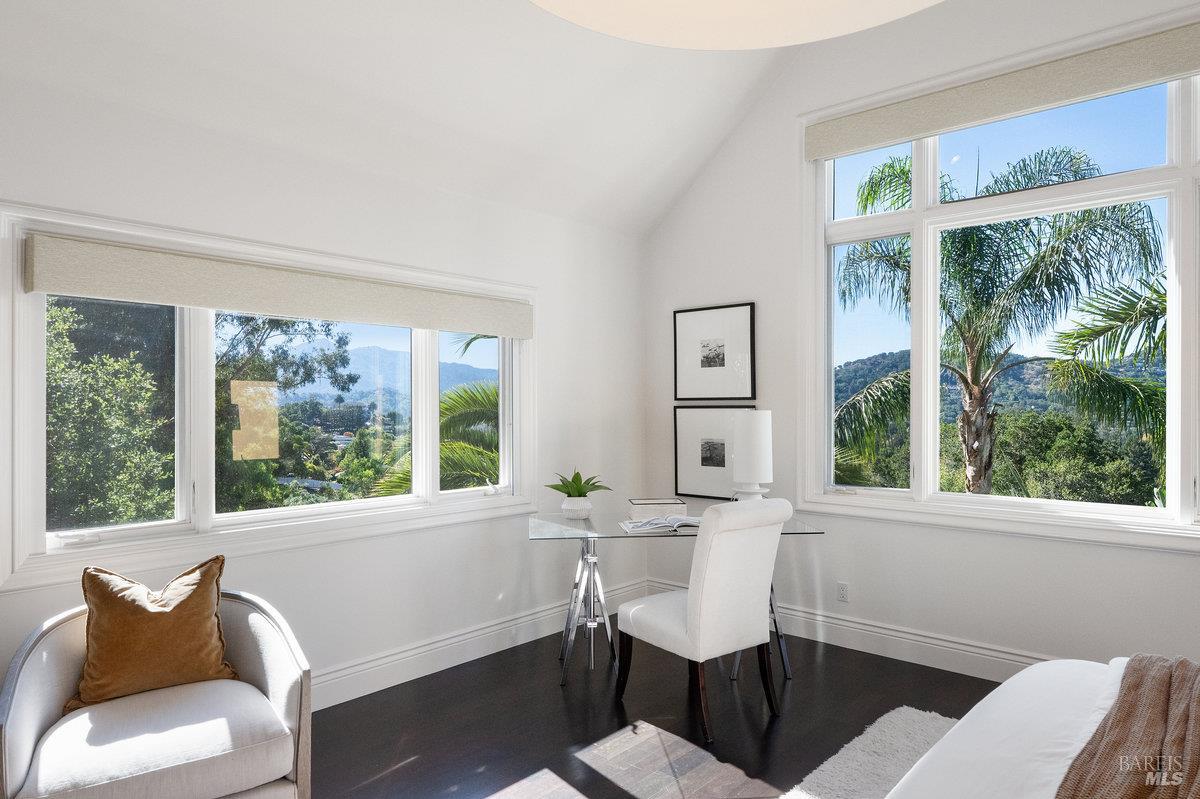 220 Deer Park Avenue San Rafael CA 94901