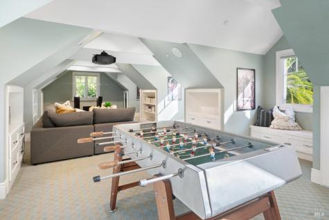 220 Deer Park Avenue San Rafael CA 94901