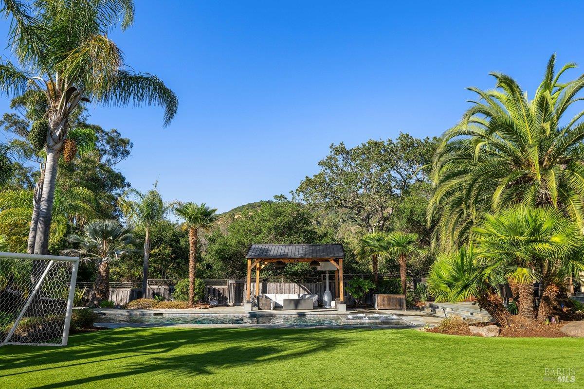 220 Deer Park Avenue San Rafael CA 94901
