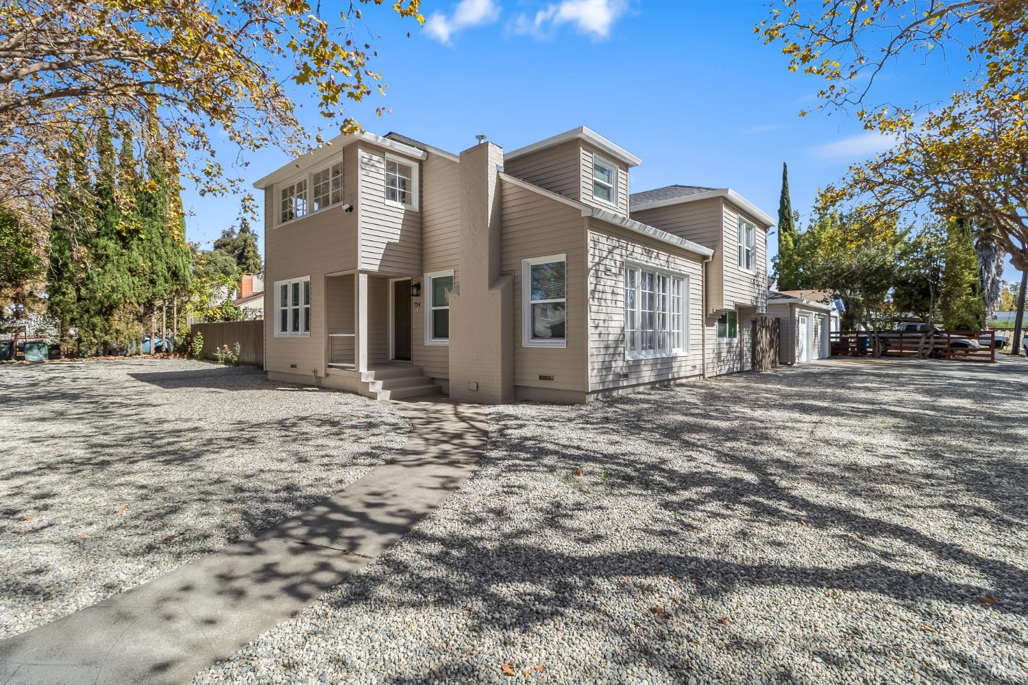 734 Illinois Street Vallejo CA 94590
