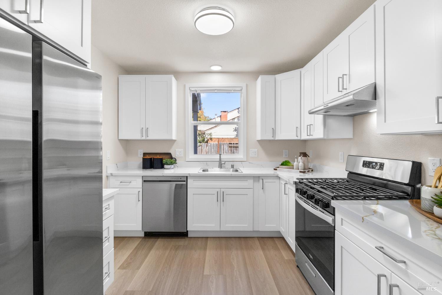 734 Illinois Street Vallejo CA 94590