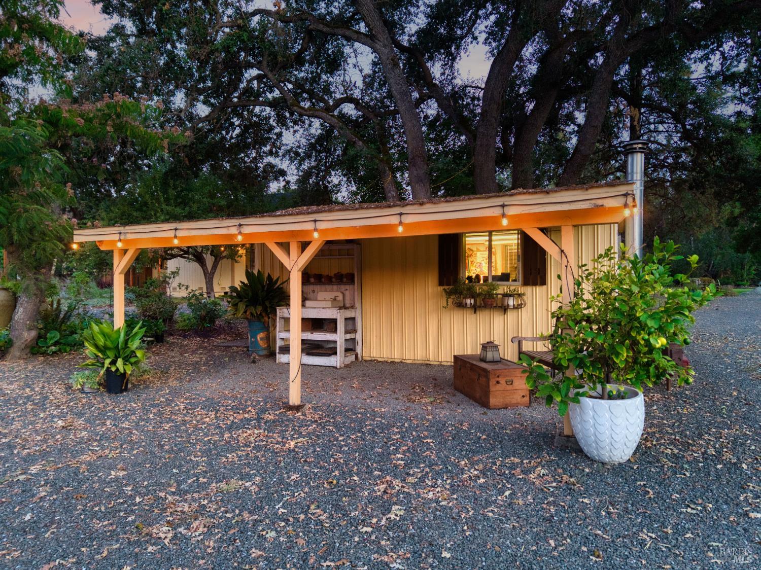 6733 Live Oak Drive Kelseyville CA 95451