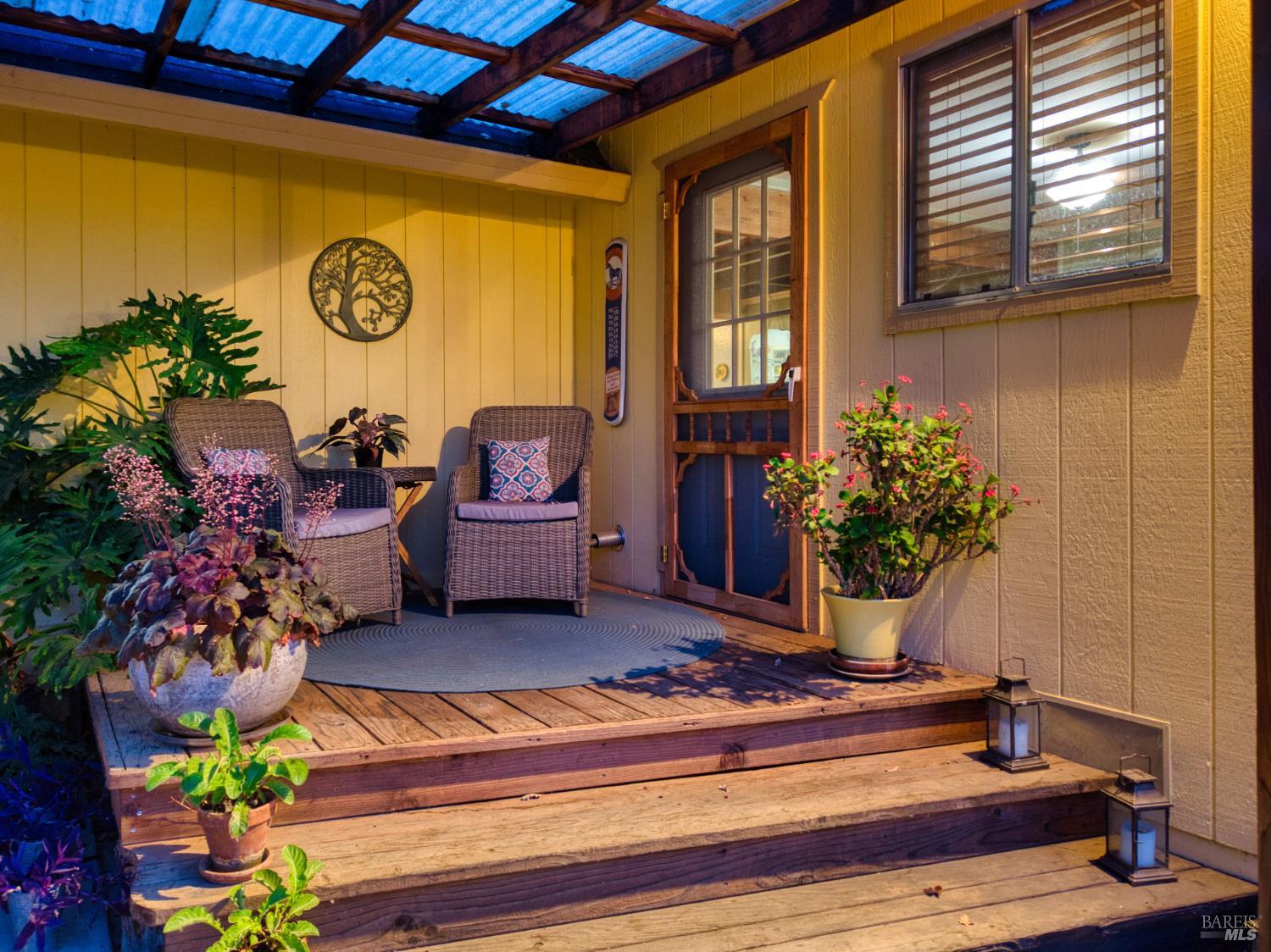 6733 Live Oak Drive Kelseyville CA 95451