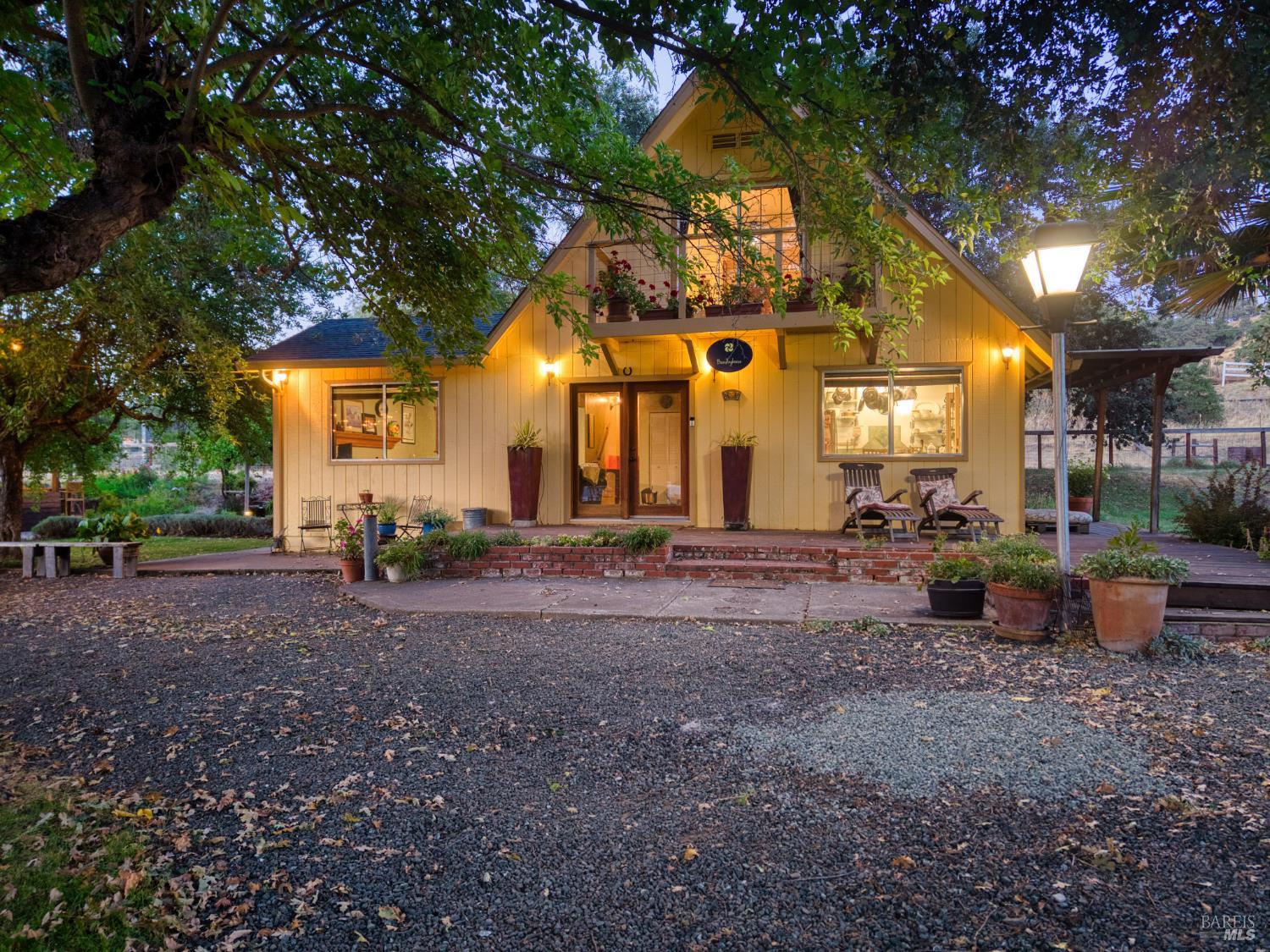 6733 Live Oak Drive Kelseyville CA 95451