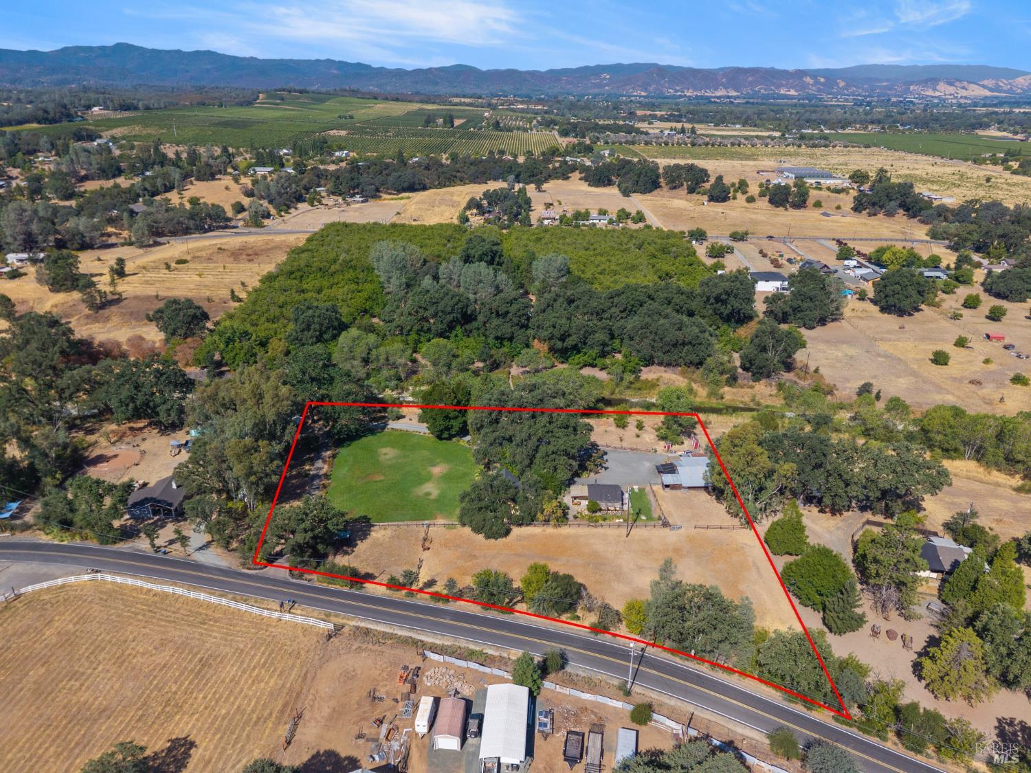 6733 Live Oak Drive Kelseyville CA 95451