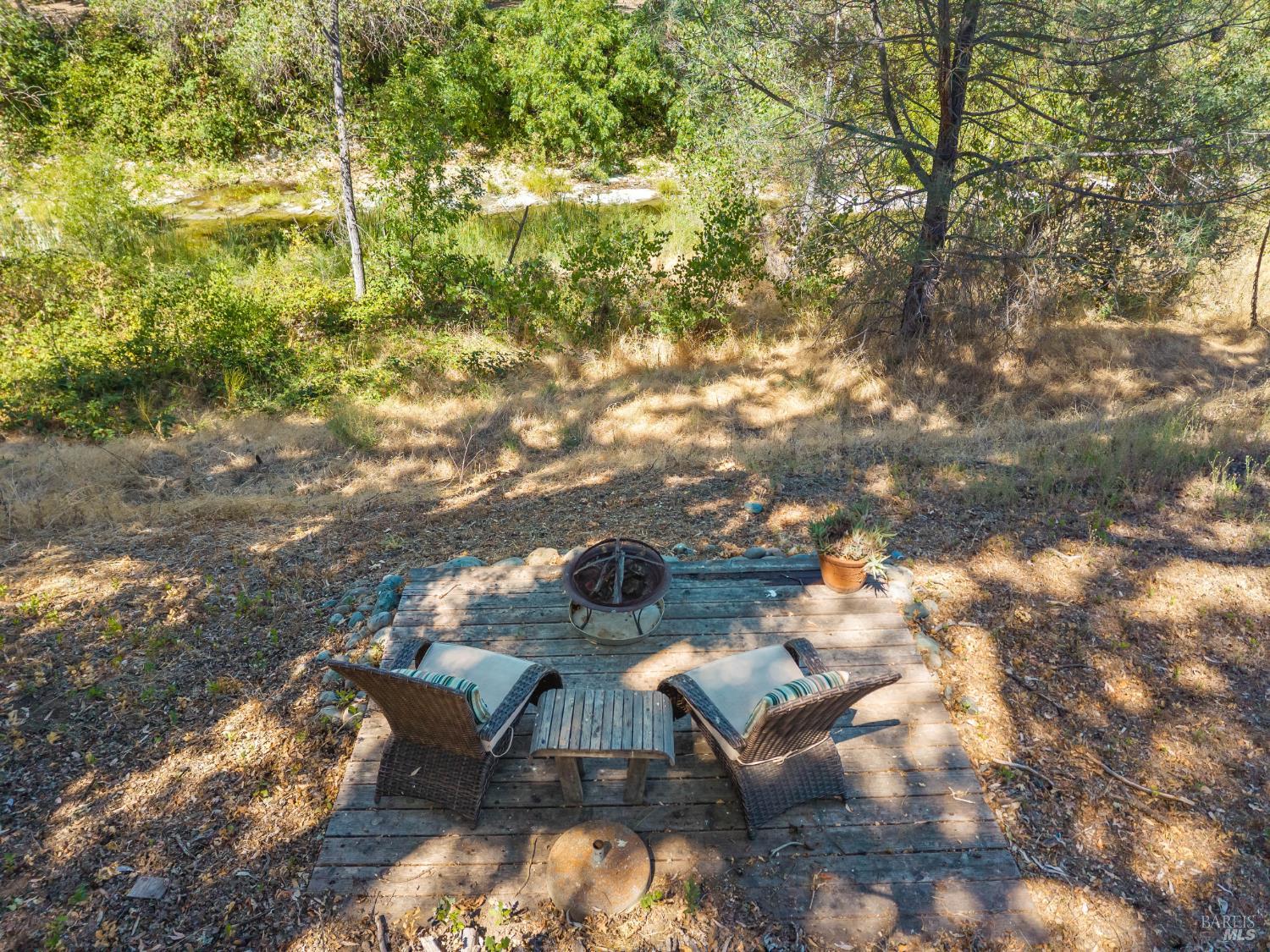 6733 Live Oak Drive Kelseyville CA 95451