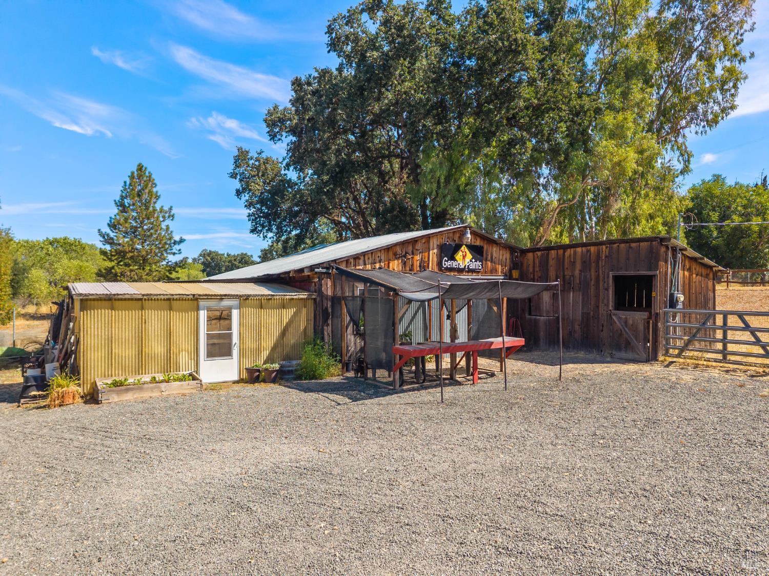 6733 Live Oak Drive Kelseyville CA 95451