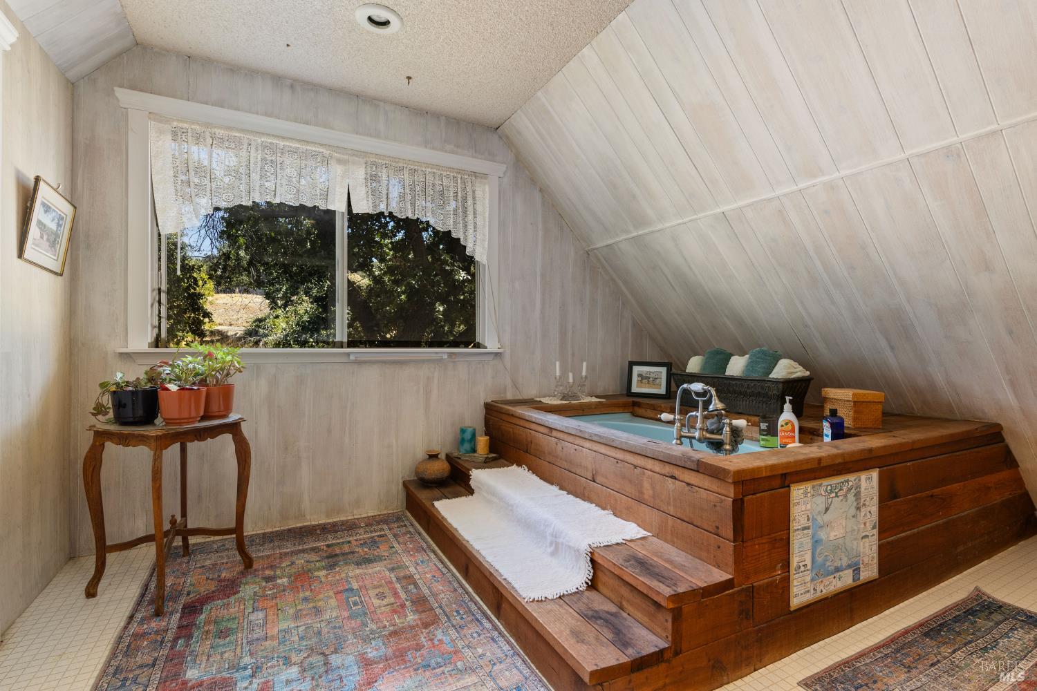 6733 Live Oak Drive Kelseyville CA 95451