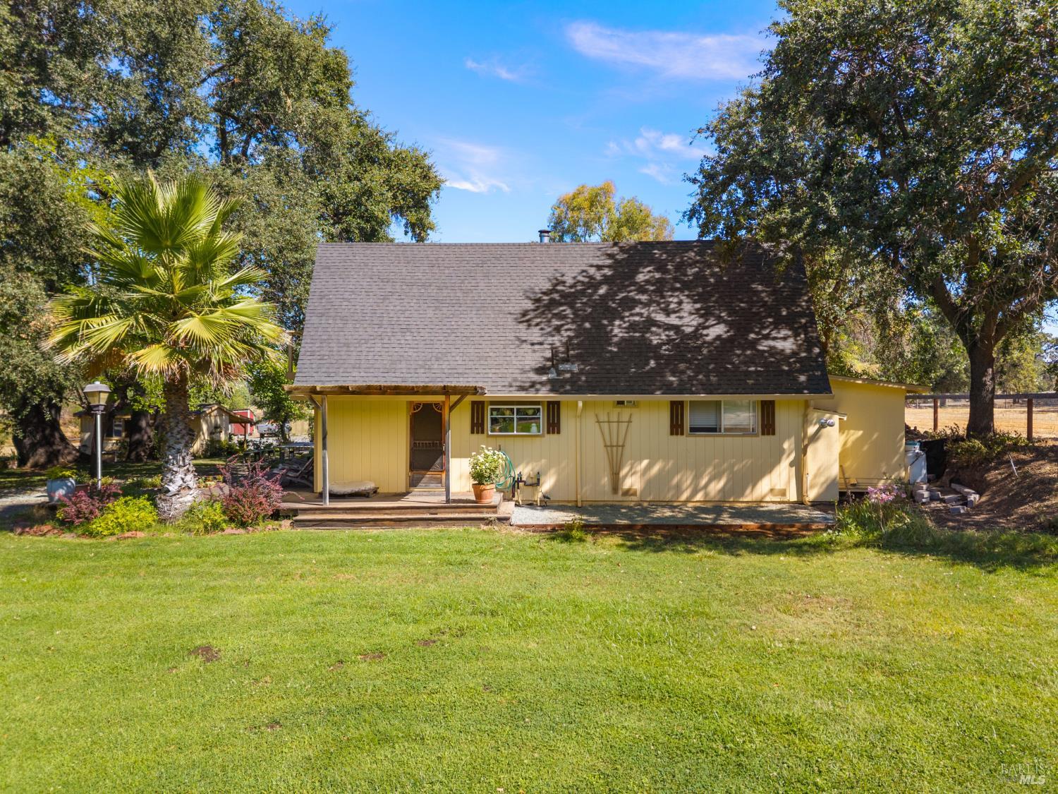 6733 Live Oak Drive Kelseyville CA 95451