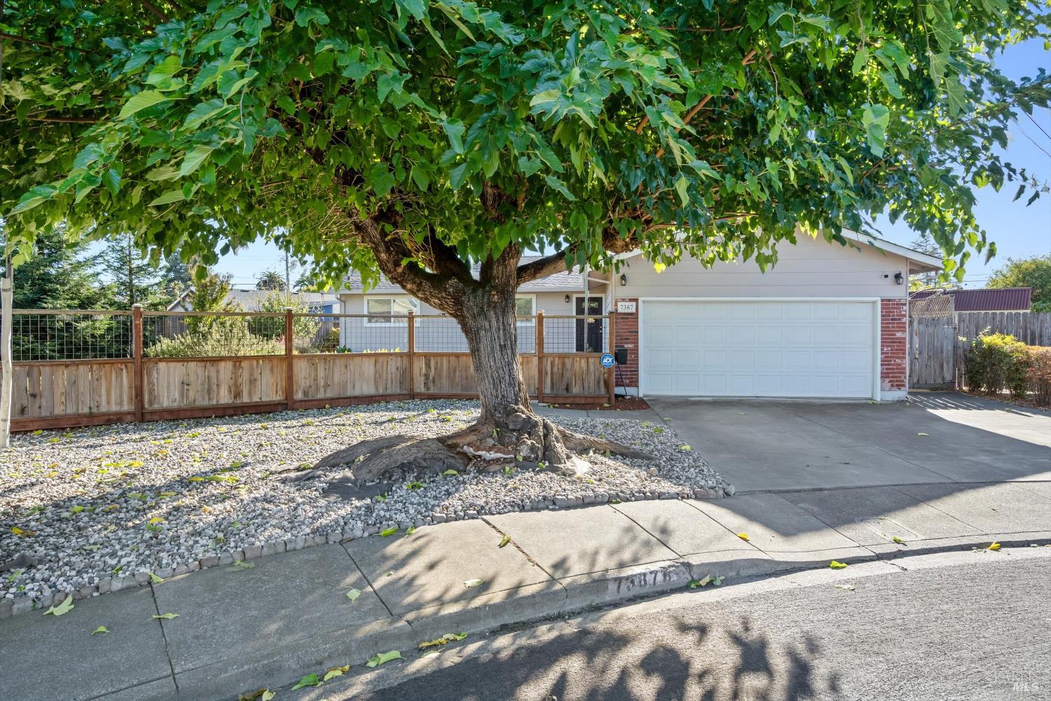 7387 Barbi Lane Rohnert Park CA 94928