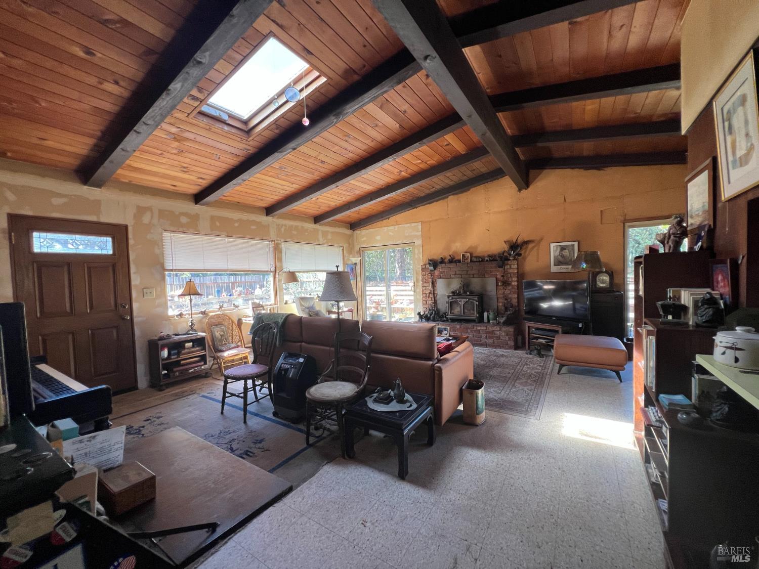 25221 Ward Avenue Fort Bragg CA 95437