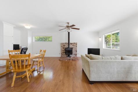 486 Landsdown Circle Rohnert Park CA 94928