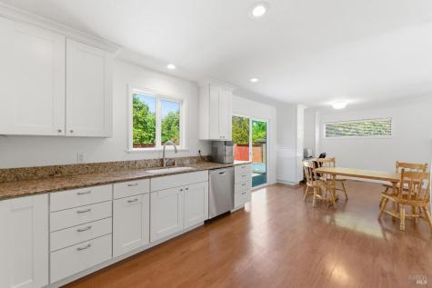 486 Landsdown Circle Rohnert Park CA 94928