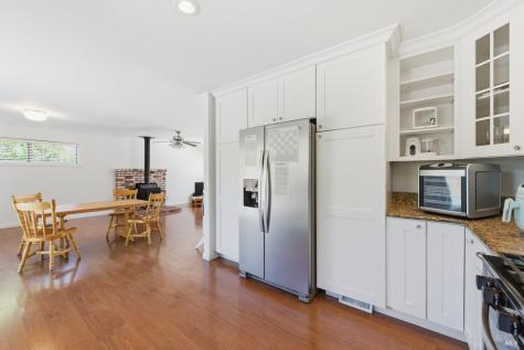 486 Landsdown Circle Rohnert Park CA 94928