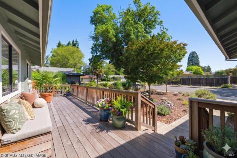 486 Landsdown Circle Rohnert Park CA 94928