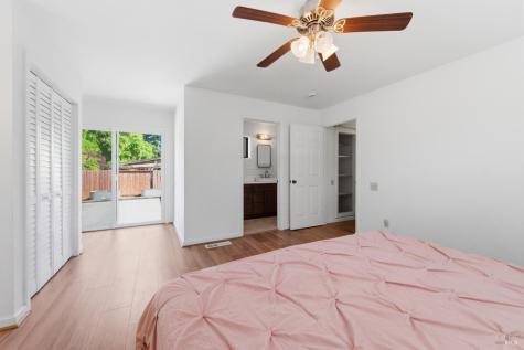 486 Landsdown Circle Rohnert Park CA 94928