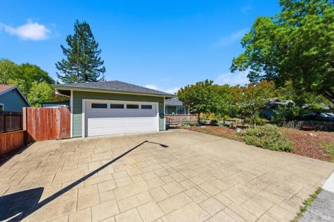 486 Landsdown Circle Rohnert Park CA 94928