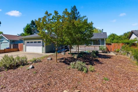 486 Landsdown Circle Rohnert Park CA 94928