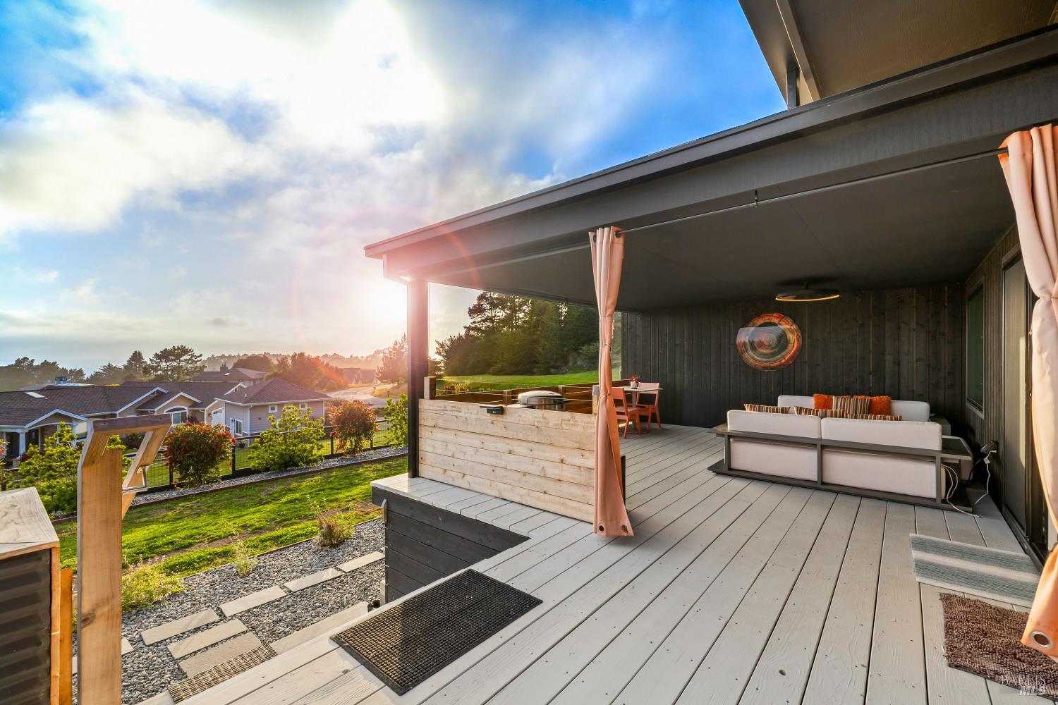 44785 Rosewood Terrace Mendocino CA 95460