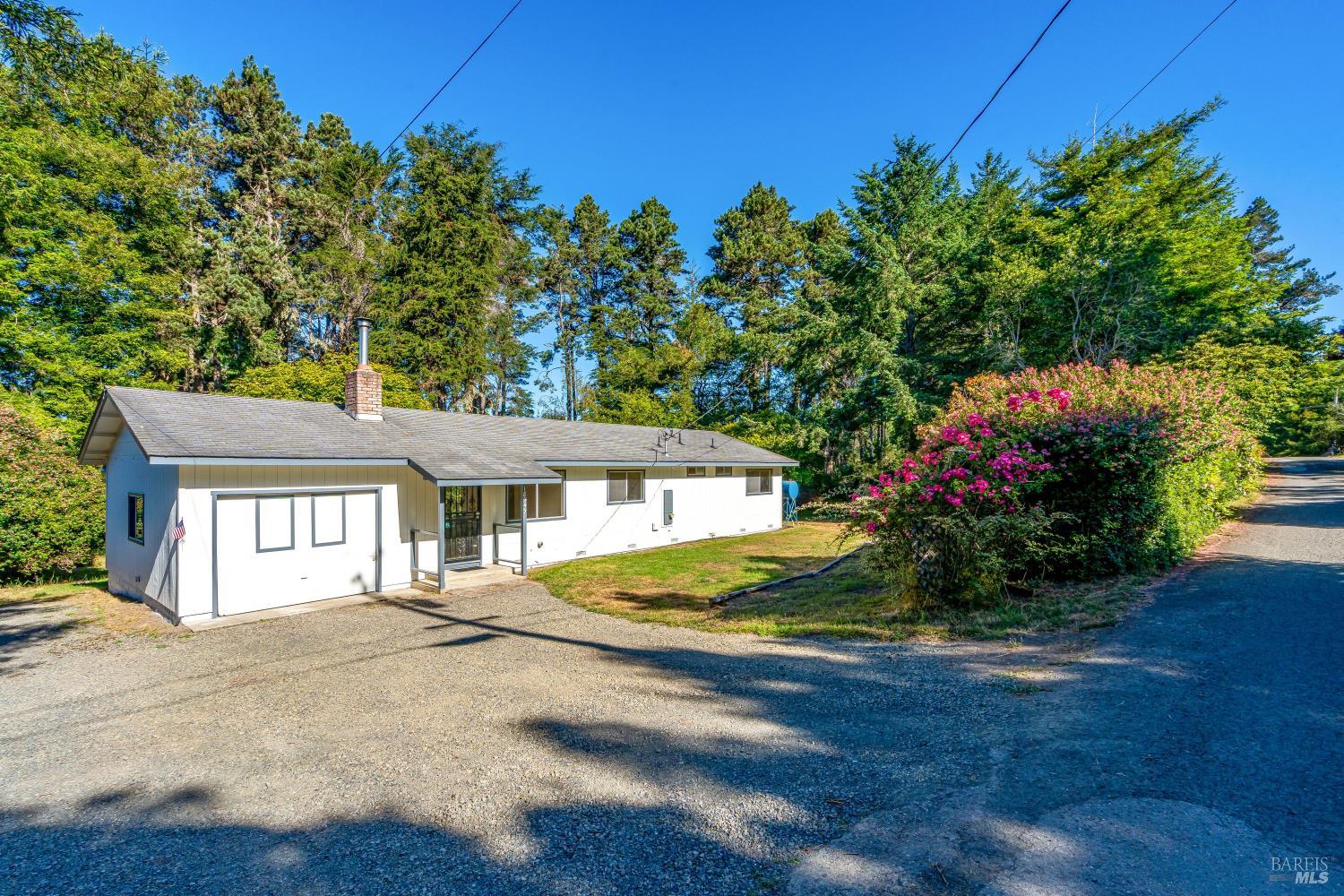 18949 Andrea Way Fort Bragg CA 95437