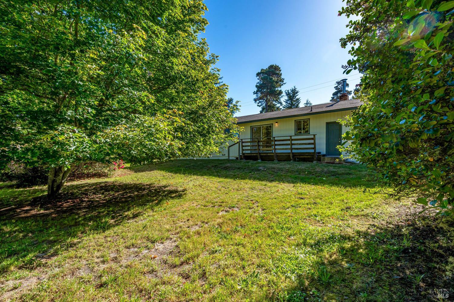 18949 Andrea Way Fort Bragg CA 95437