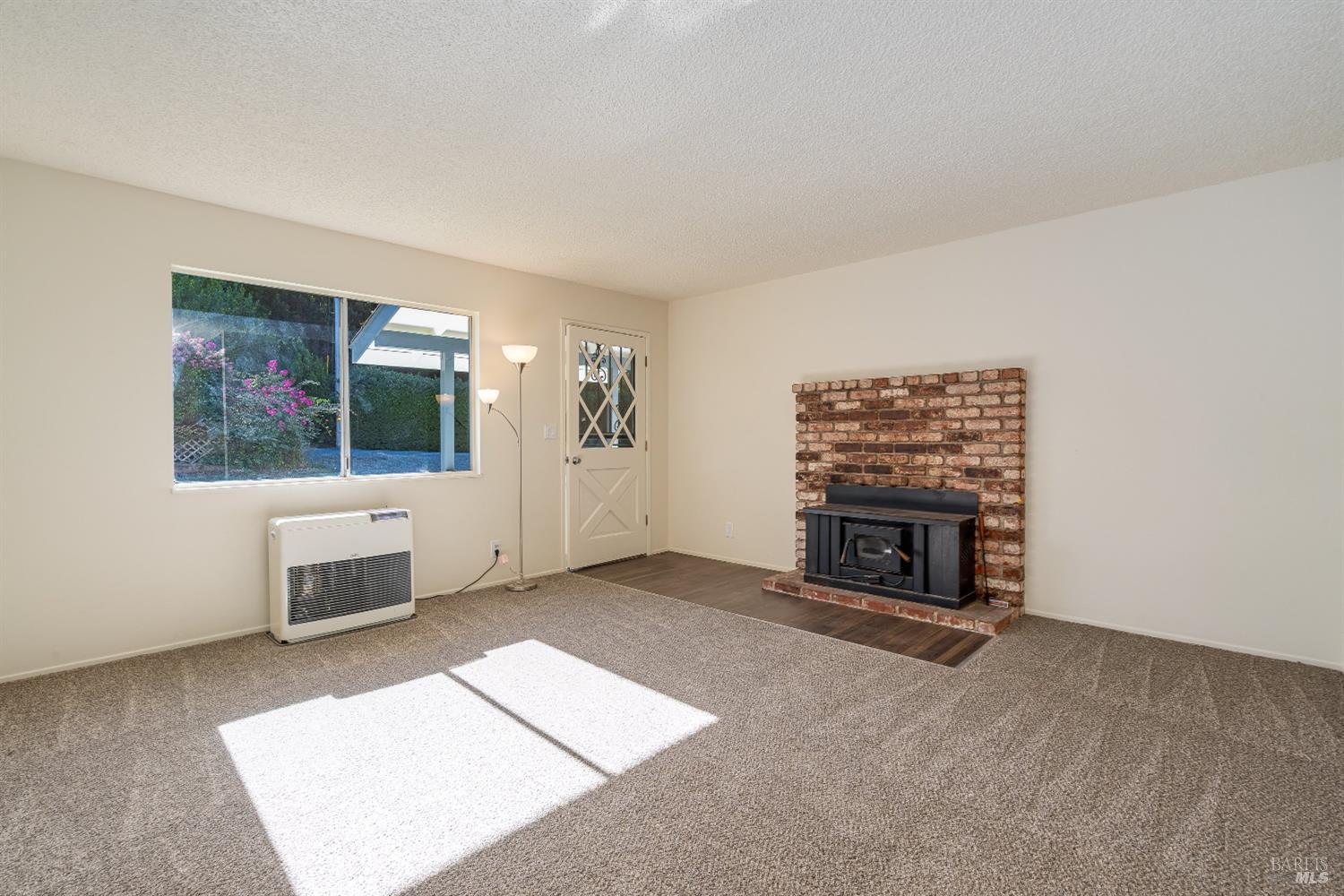 18949 Andrea Way Fort Bragg CA 95437