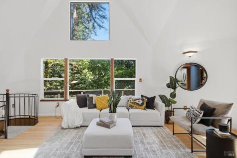 9085 Middle Terrace Monte Rio CA 95462
