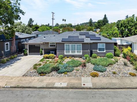 2613 Village Side Drive Santa Rosa CA 95405