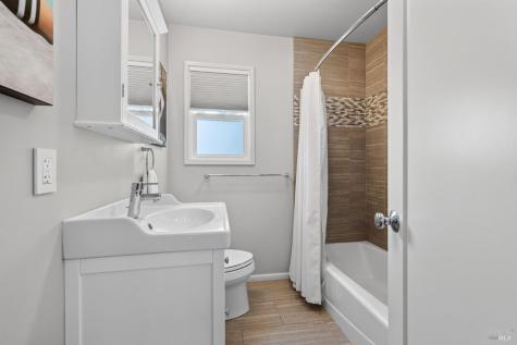 2613 Village Side Drive Santa Rosa CA 95405