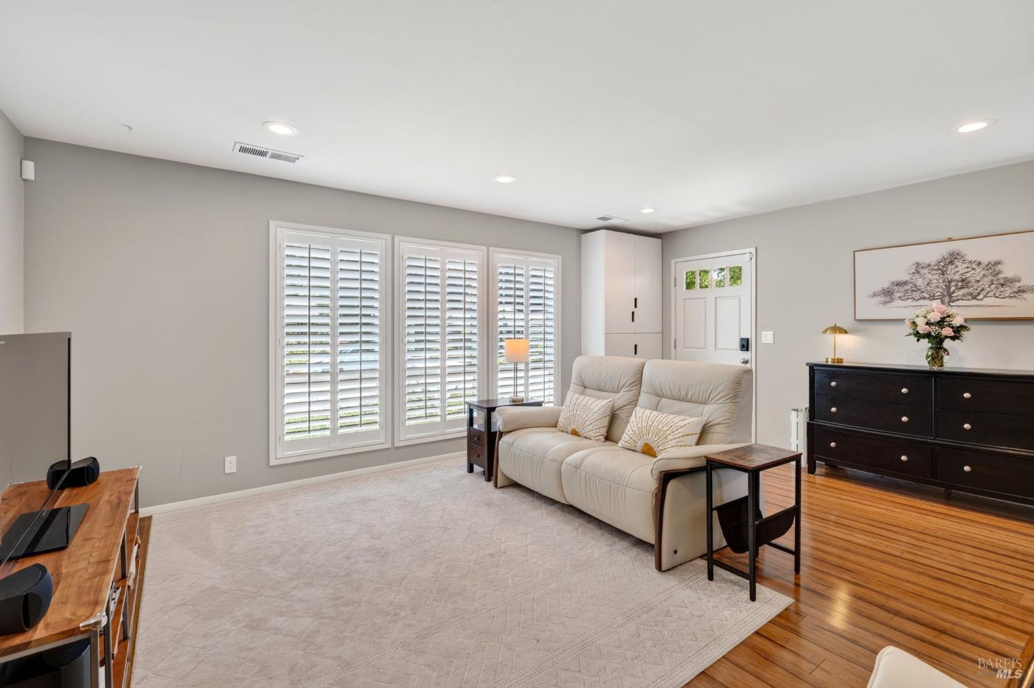 2613 Village Side Drive Santa Rosa CA 95405