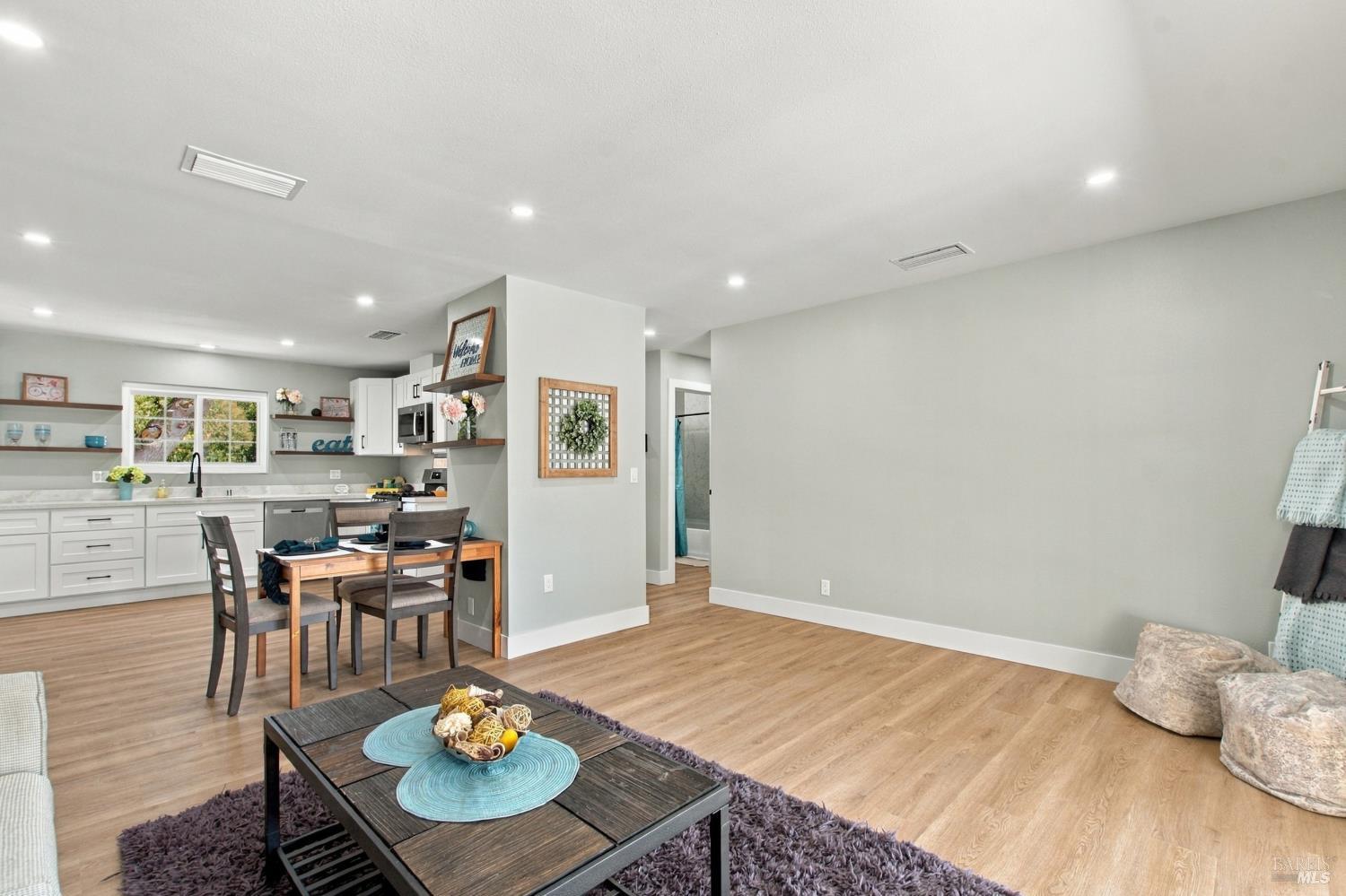 405 Priddy Drive Dixon CA 95620