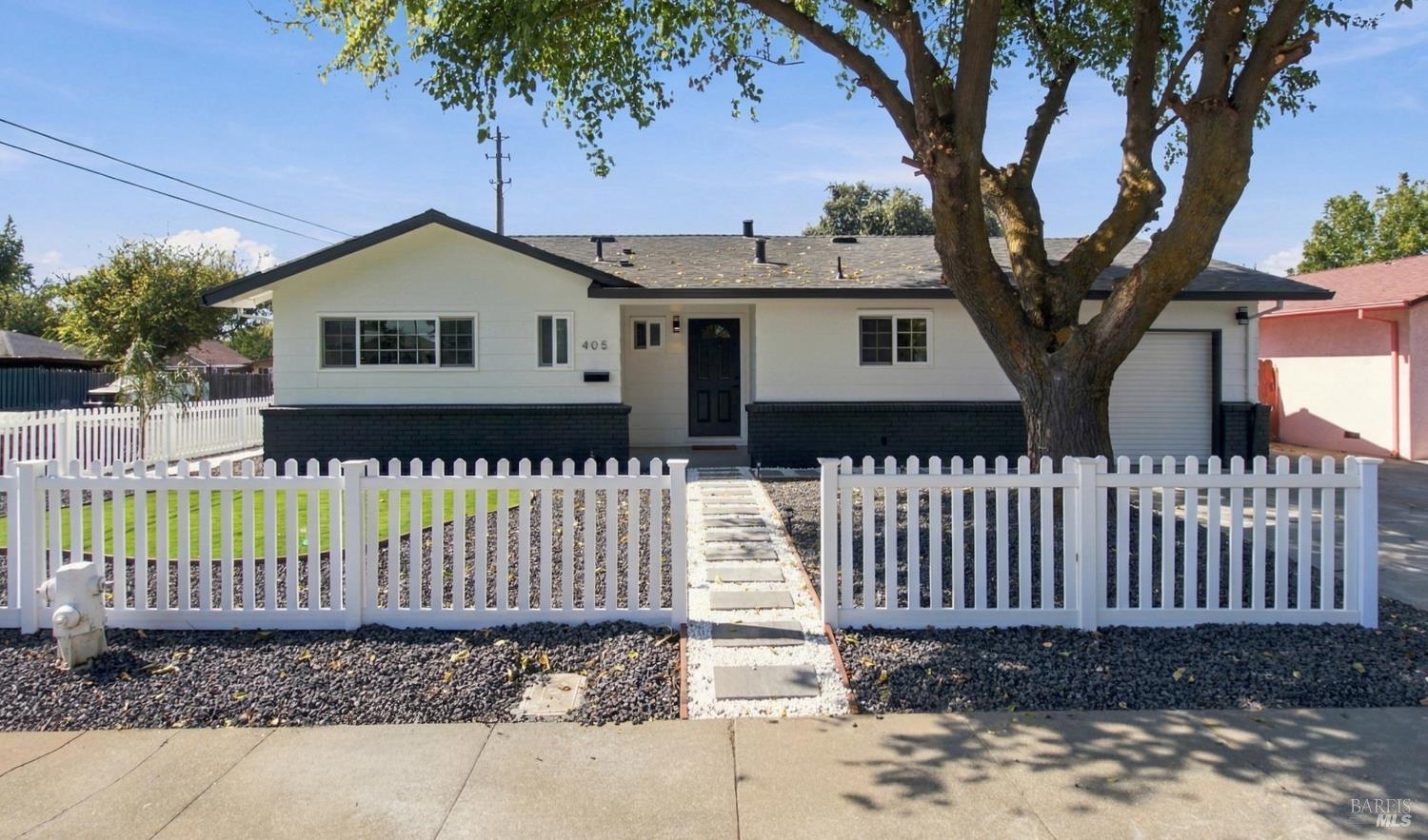 405 Priddy Drive Dixon CA 95620