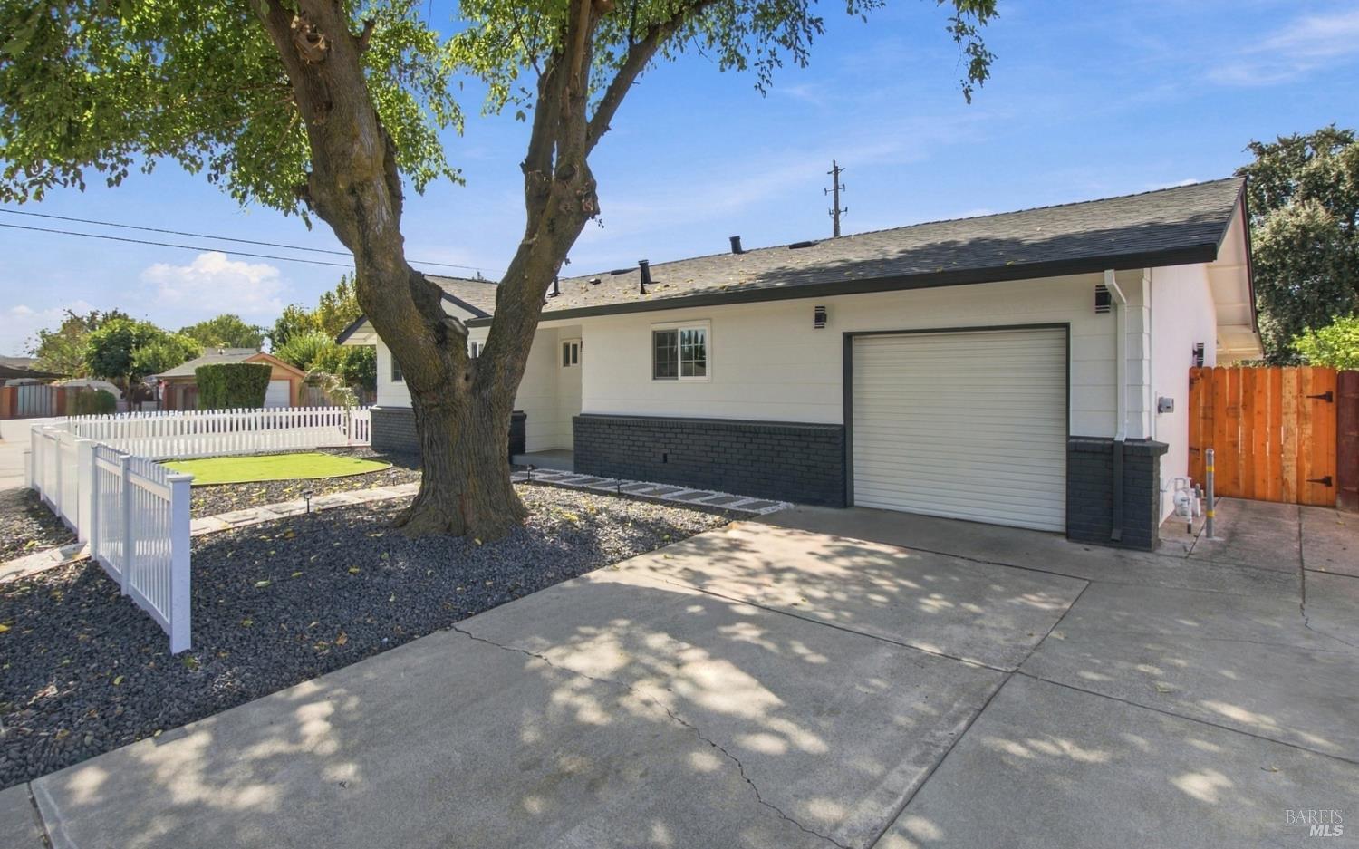 405 Priddy Drive Dixon CA 95620