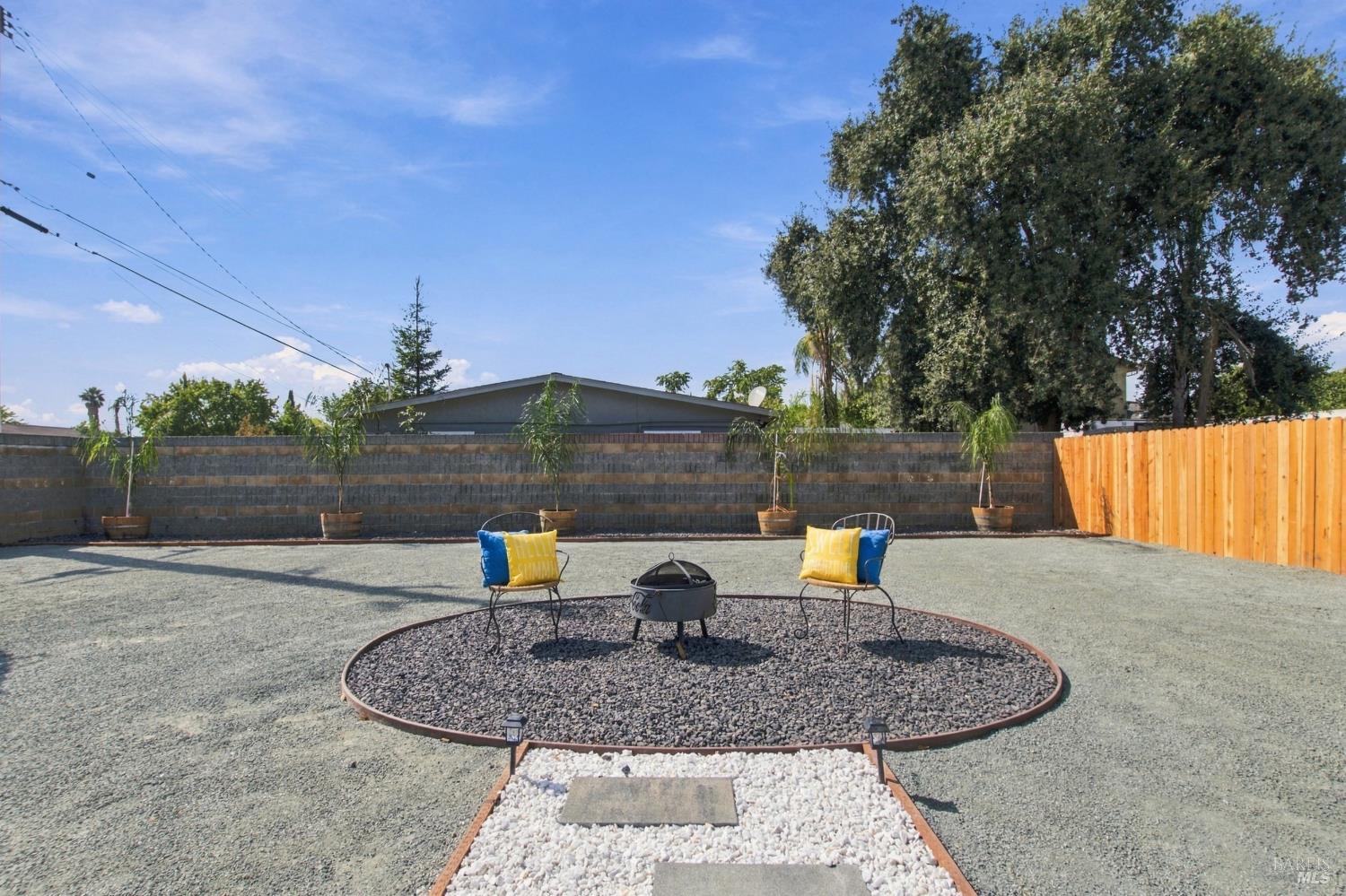 405 Priddy Drive Dixon CA 95620