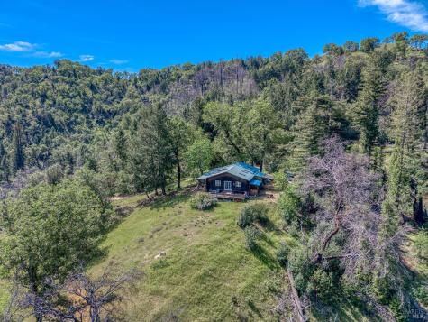 12300 Skaggs Road Geyserville CA 95441