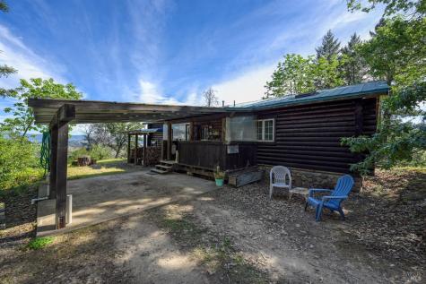 12300 Skaggs Road Geyserville CA 95441