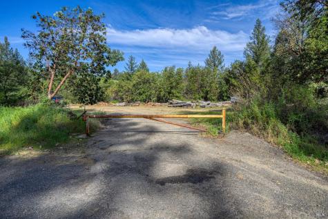 12300 Skaggs Road Geyserville CA 95441