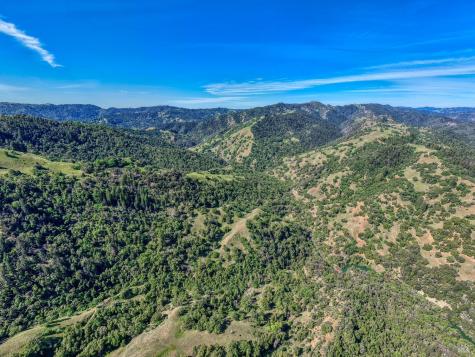12300 Skaggs Road Geyserville CA 95441
