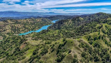 12300 Skaggs Road Geyserville CA 95441